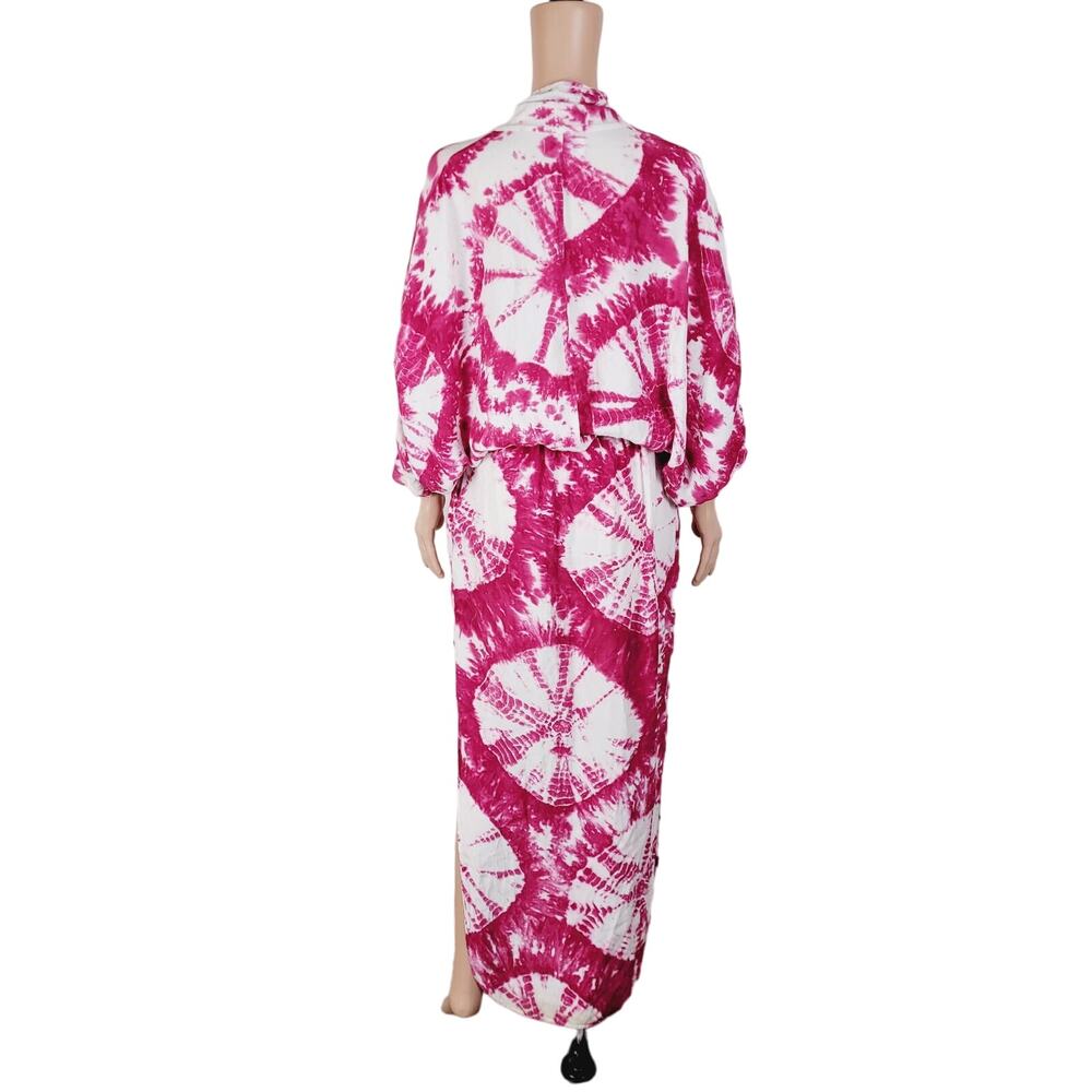 Elegant Pink and White Maxi Dress - Picture 3 of 11